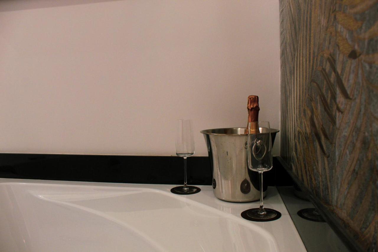 Lion Luxury Rooms Roma Exterior foto